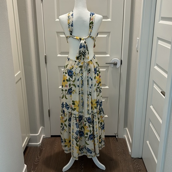 SOLD - FARM Rio Flower Dress Size M - Picture 7 of 10